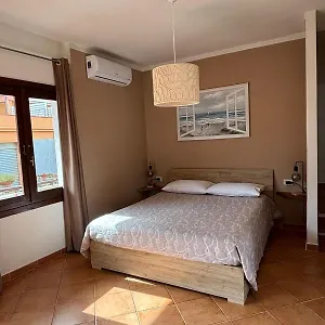 Mare Fuori Konukevi